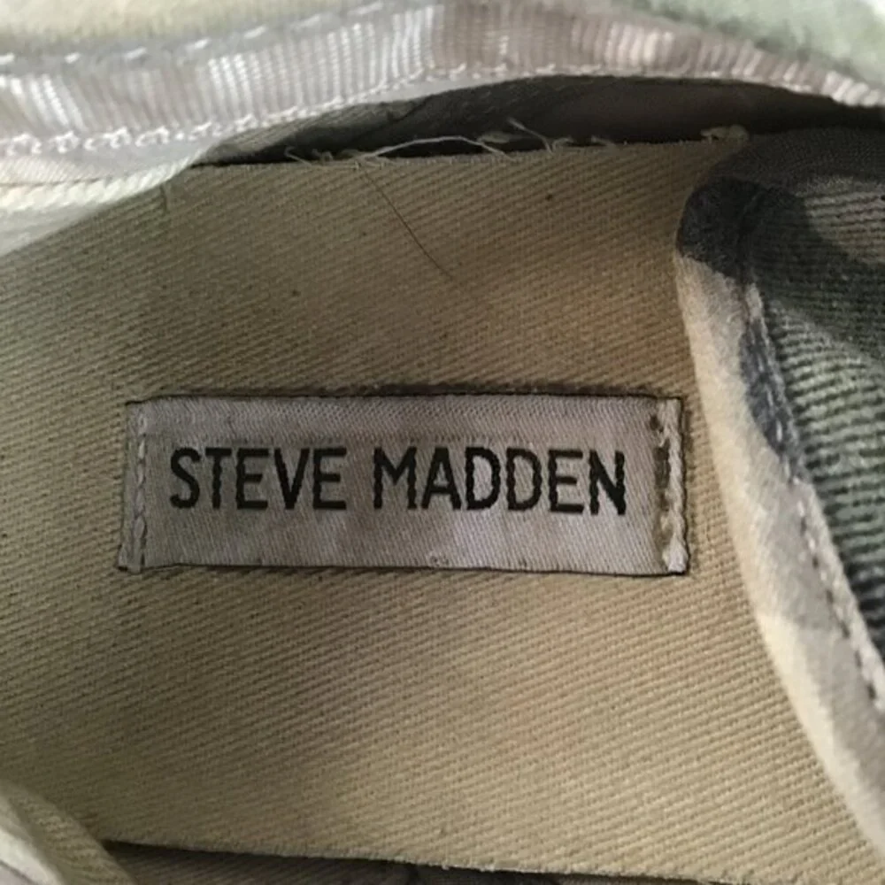 Steve Madden steve madden